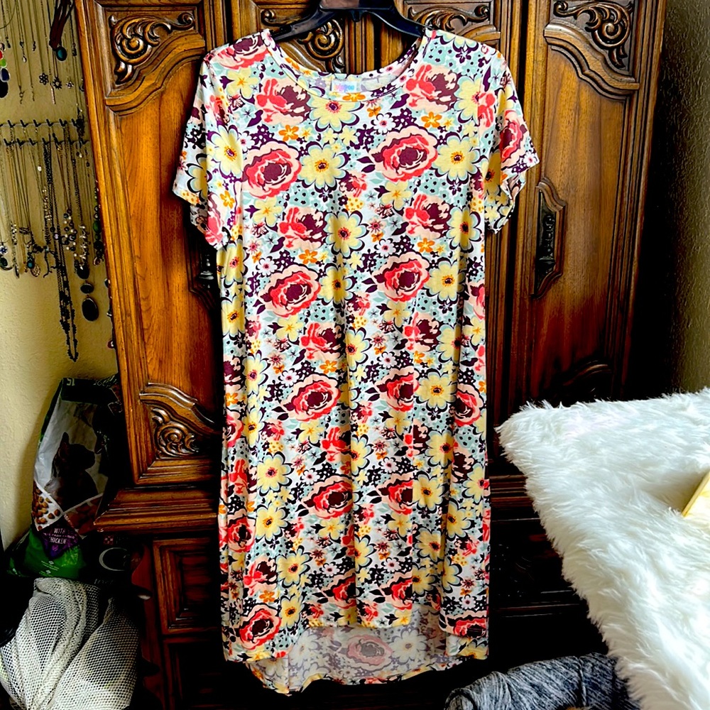 Woman’s dress.